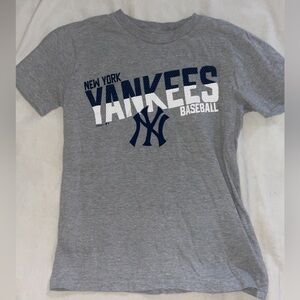 Yankees baseball tee